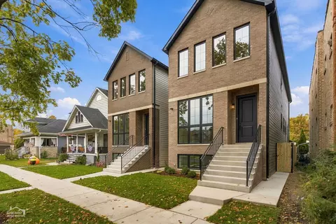 6732 N Oxford Ave, Chicago, IL 60631