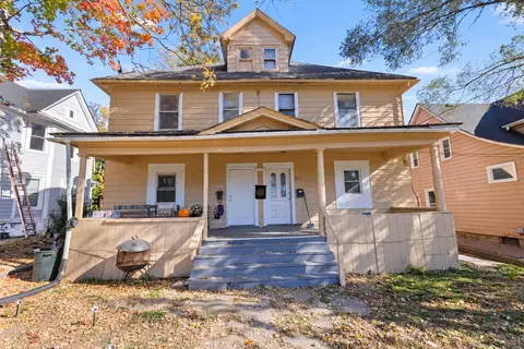 907 N Winnebago St, Rockford, IL 61103