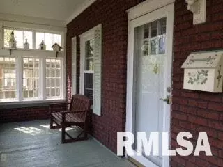 1302 Maple, Murphysboro, IL 62966 photo 2