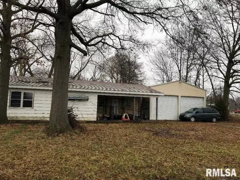 1205 N Gary St, Centralia, IL 62801 photo 8