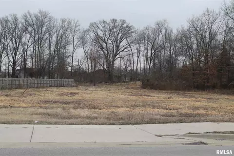 0005 N Frontage Rd, Carterville, IL 62918