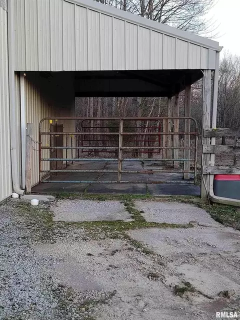34 Mustang Ln, Simpson, IL 62985 photo 10