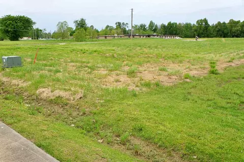 000 Rushing Dr, Metropolis, IL 62960