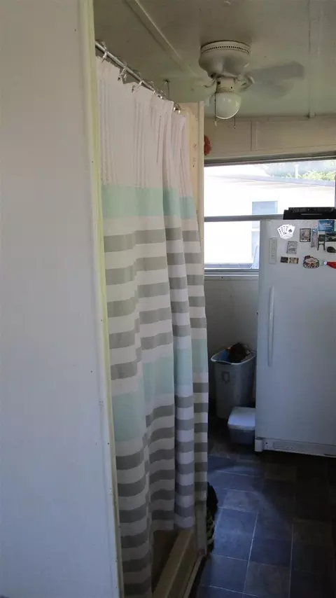 554 E North Ave, Flora, IL 62839 photo 34