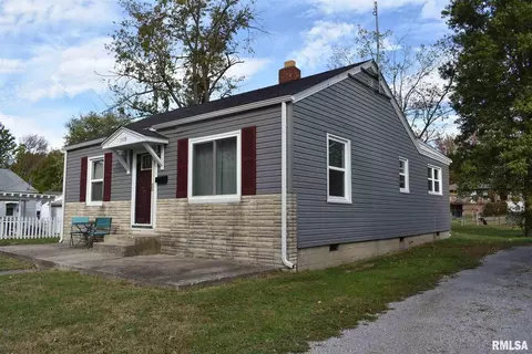 2808 Cherry St, Mount Vernon, IL 62864 photo 1