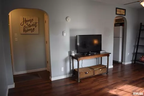 2808 Cherry St, Mount Vernon, IL 62864 photo 10