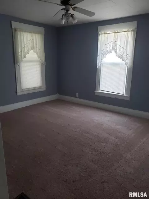 2025 Edith St, Murphysboro, IL 62966 photo 12