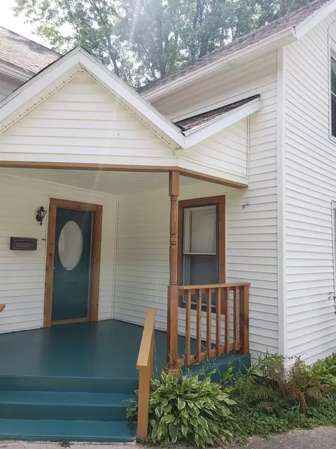 2025 Edith St, Murphysboro, IL 62966 photo 2