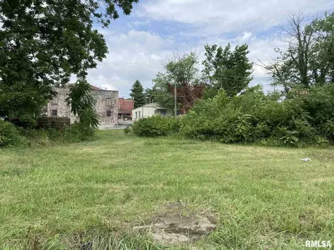 0000 Collins St, Goreville, IL 62939