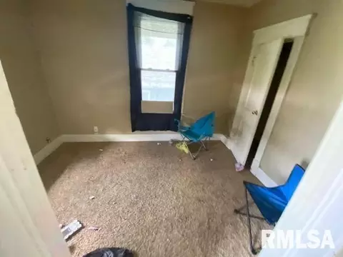 135 E Marvin St, Centralia, IL 62801 photo 10