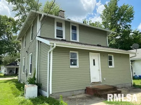 135 E Marvin St, Centralia, IL 62801 photo 17