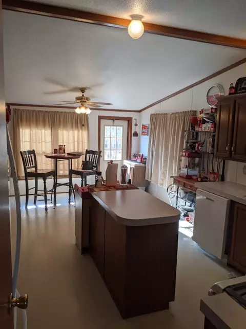 457 E D Ave, Radom, IL 62876 photo 11