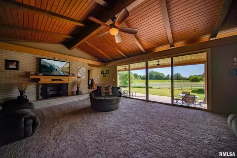 90 Golf Course Rd, Eldorado, IL 62930 photo 21