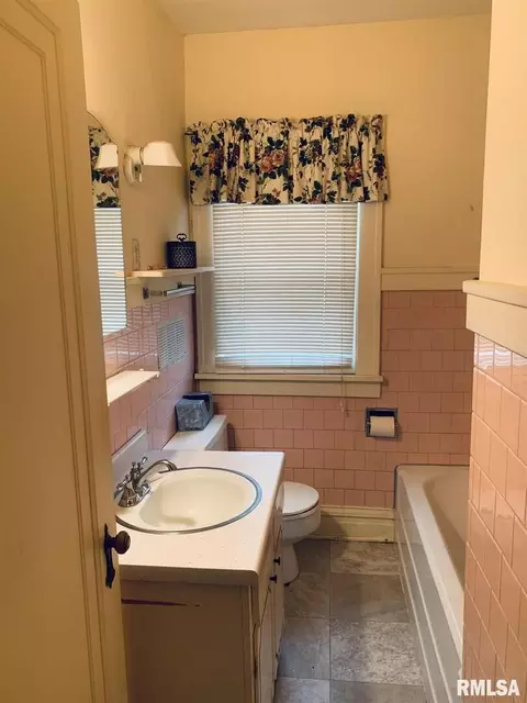 504 Morgan St, Anna, IL 62906 photo 31