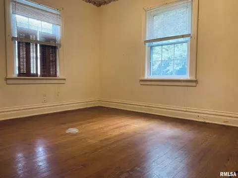 504 Morgan St, Anna, IL 62906 photo 28