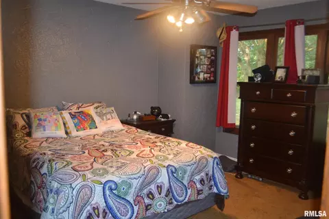 1150 Byars Rd, Centralia, IL 62801 photo 28