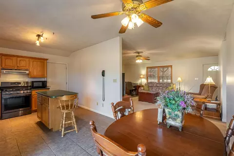 3312 N Park Ave, Herrin, IL 62948 photo 8