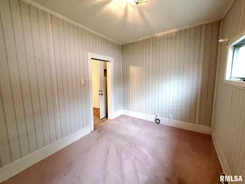 900 S Maple St, Centralia, IL 62801 photo 22