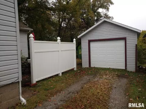1303 Gartside St, Murphysboro, IL 62966 photo 21