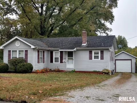 1303 Gartside St, Murphysboro, IL 62966 photo 1