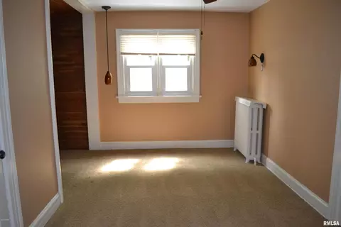 910 E 3rd St, Centralia, IL 62801 photo 22