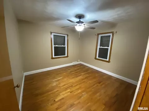 20 Mitchell, Centralia, IL 62801 photo 15