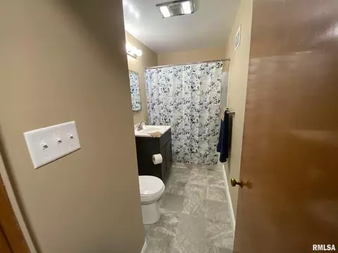 20 Mitchell, Centralia, IL 62801 photo 10