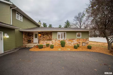 108 Philip Rd, Christopher, IL 62822 photo 2
