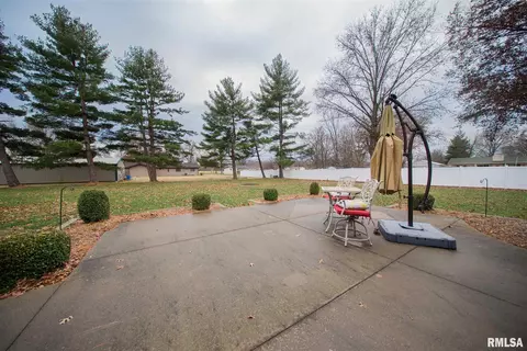 108 Philip Rd, Christopher, IL 62822 photo 35