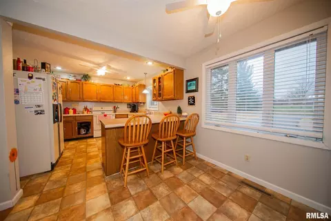 108 Philip Rd, Christopher, IL 62822 photo 9