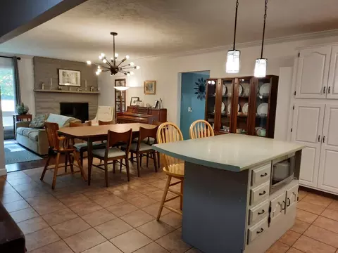 605 E Clark Trl, Herrin, IL 62948 photo 18