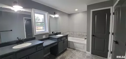 1009 Trolley St, Eldorado, IL 62930 photo 21