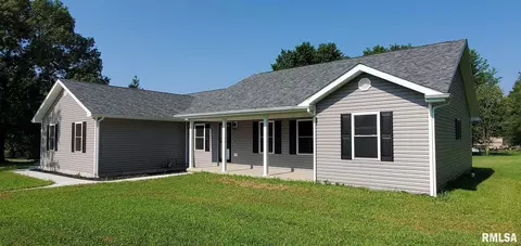 1009 Trolley St, Eldorado, IL 62930 photo 8