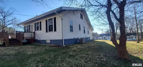 1304 Gartside Cor, Murphysboro, IL 62966 photo 3