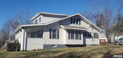 1304 Gartside Cor, Murphysboro, IL 62966 photo 2