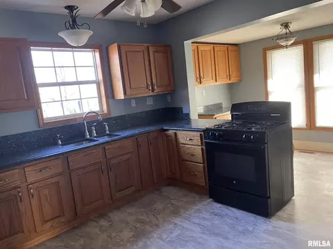 604 S 20th St, Herrin, IL 62948 photo 23