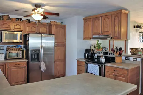 1210 S Maple Ave, Salem, IL 62881 photo 15