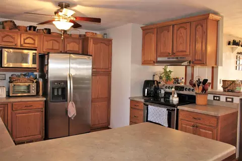 1210 S Maple Ave, Salem, IL 62881 photo 35