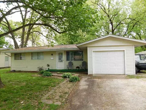 317 E Jennings St, Salem, IL 62881 photo 16