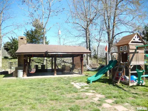 209 George St, Anna, IL 62906 photo 4
