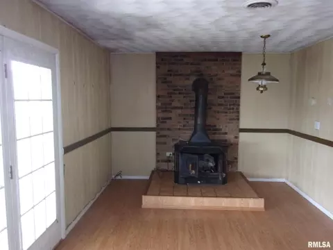 1123 County Road 1870 E, Fairfield, IL 62837 photo 2