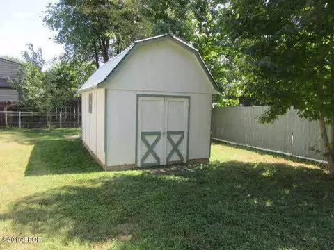 99 Cherry Dr, Mount Vernon, IL 62864 photo 13