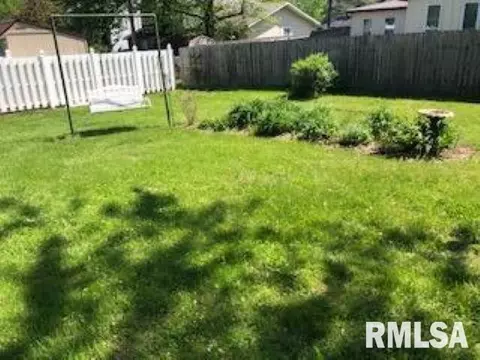 70 Park Forest Dr, Centralia, IL 62801 photo 20