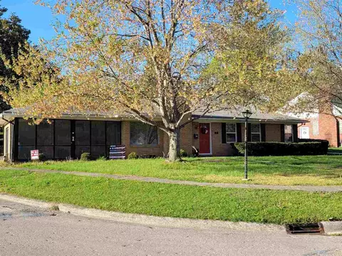 2 Rushton Dr, Mount Vernon, IL 62864 photo 1