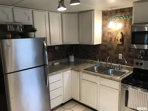 1509 Oak St, Chester, IL 62233 photo 8