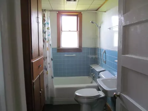 218 E South St, Dix, IL 62830 photo 27
