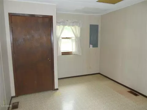 805 Charles Ct, Steeleville, IL 62288 photo 7