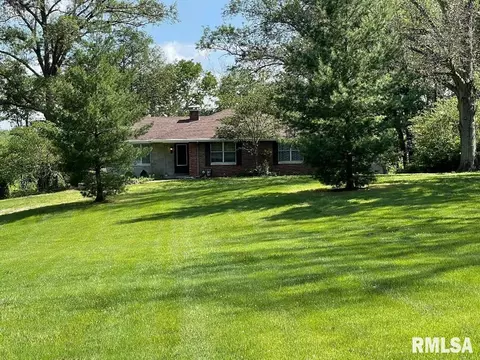 360 Community Beach Rd, Centralia, IL 62801 photo 2