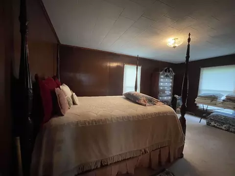 612 Basinger St, Eldorado, IL 62930 photo 11