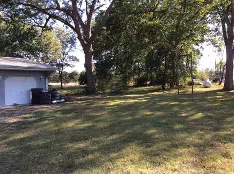 15075 E Reef Rd, Mount Vernon, IL 62864 photo 23